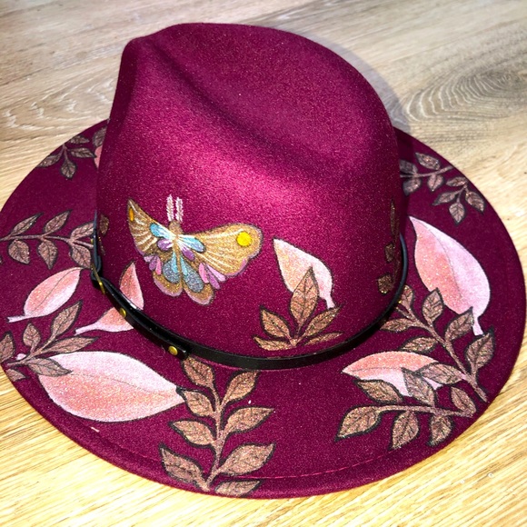 Custom painted floral summer hat - Picture 1 of 3